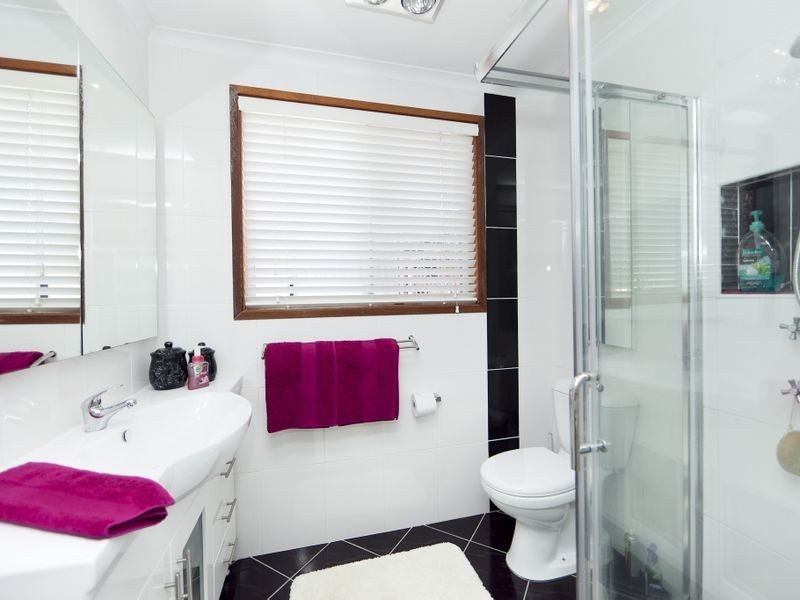 11 Girdlestone Crescent, Calwell ACT 2905