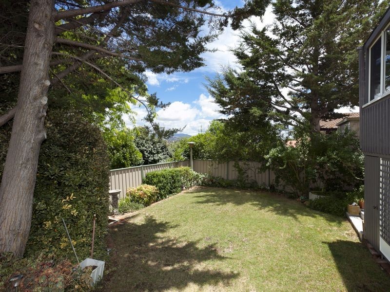 11 Girdlestone Crescent, Calwell ACT 2905
