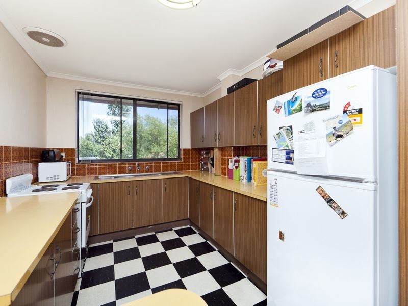 12/6 Maclaurin Crescent, Chifley ACT 2606