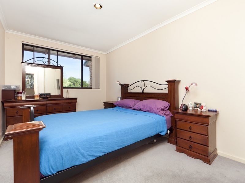 12/6 Maclaurin Crescent, Chifley ACT 2606