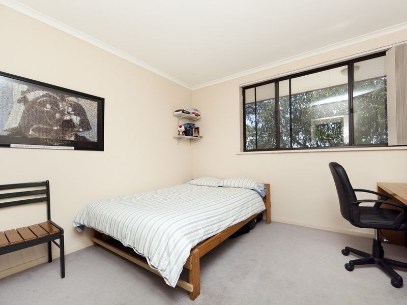 12/6 Maclaurin Crescent, Chifley ACT 2606
