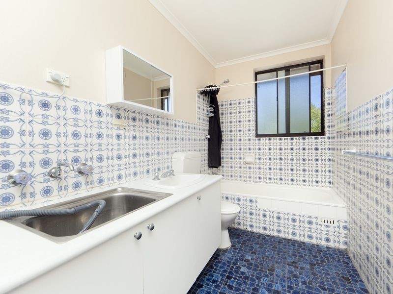 12/6 Maclaurin Crescent, Chifley ACT 2606