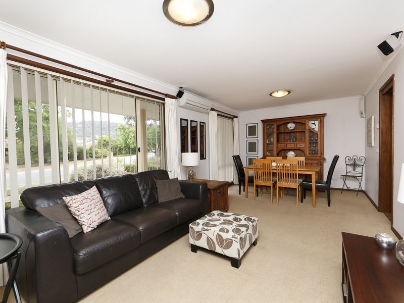 9 McLuckie Crescent, Banks ACT 2906