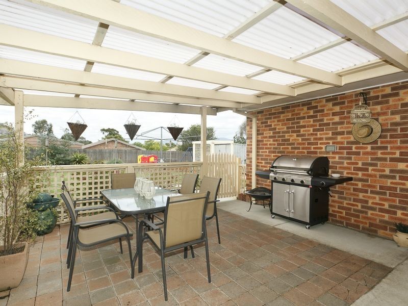 9 McLuckie Crescent, Banks ACT 2906