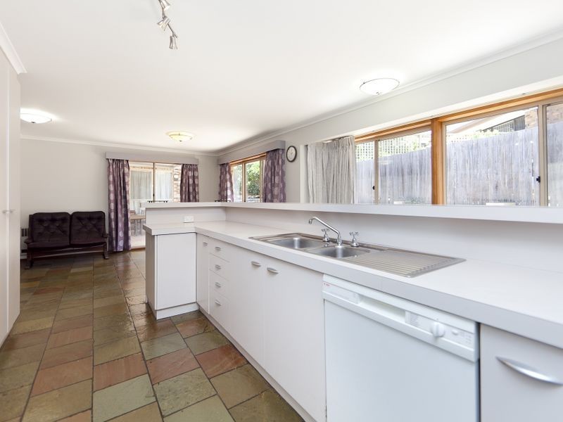 19 Nicklin Crescent, Fadden ACT 2904