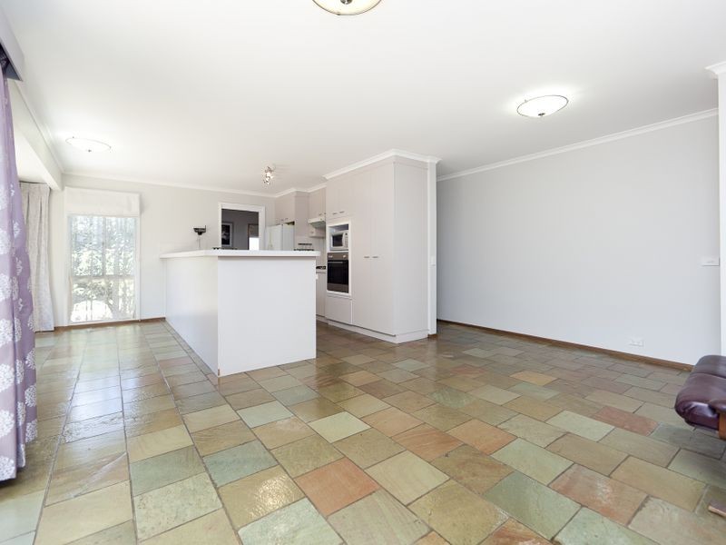 19 Nicklin Crescent, Fadden ACT 2904