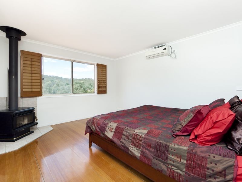 19 Nicklin Crescent, Fadden ACT 2904