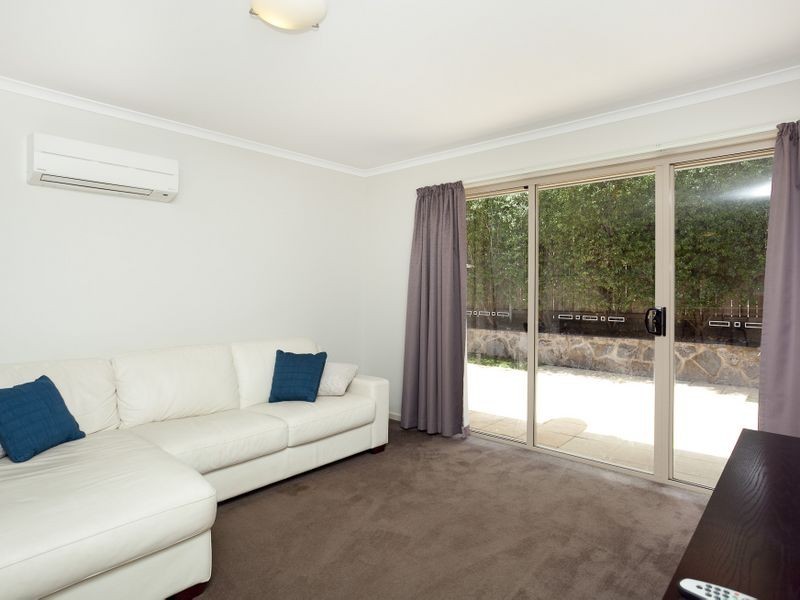 3/5 Waterloo Street, Queanbeyan NSW 2620
