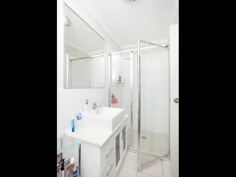 3/5 Waterloo Street, Queanbeyan NSW 2620