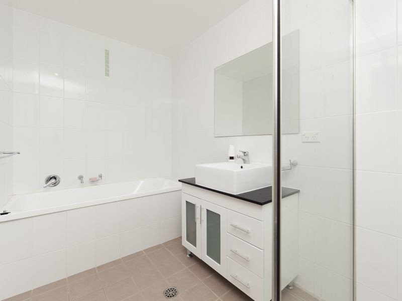 5/40 Eileen Good Street, Greenway ACT 2900