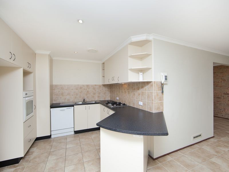 16/12 Burdett Crescent, Theodore ACT 2905