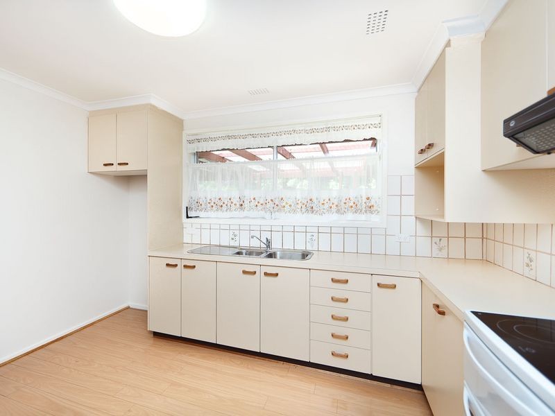 13 Mawson Drive, Mawson ACT 2607