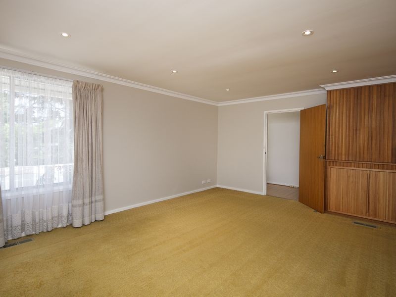 13 Mawson Drive, Mawson ACT 2607
