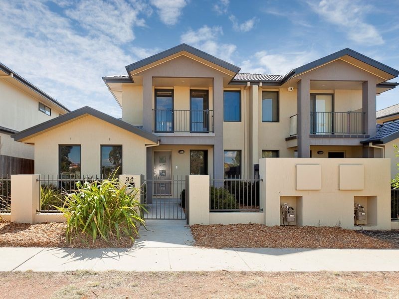 34 Glow Worm Grove, Harrison ACT 2914