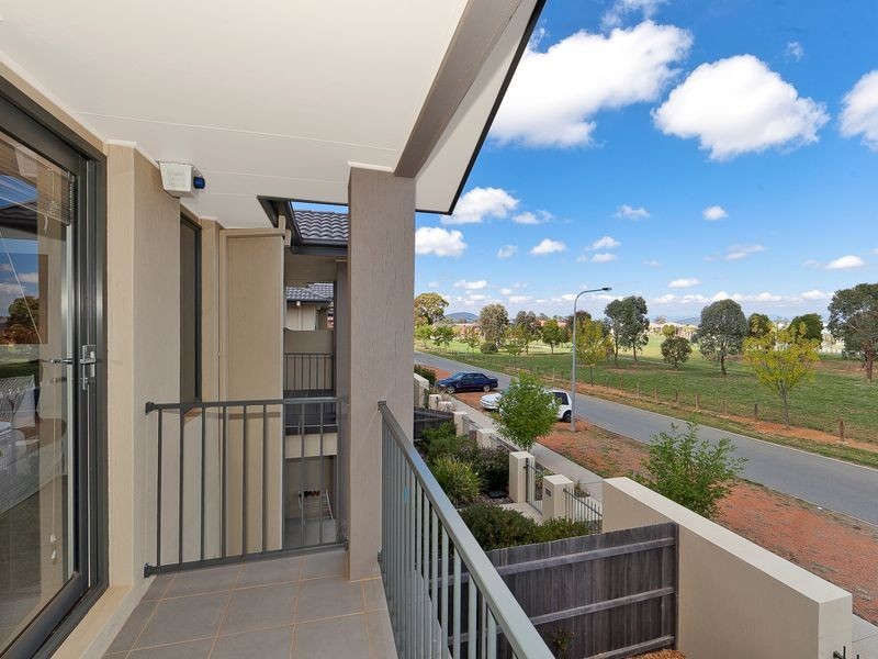 34 Glow Worm Grove, Harrison ACT 2914