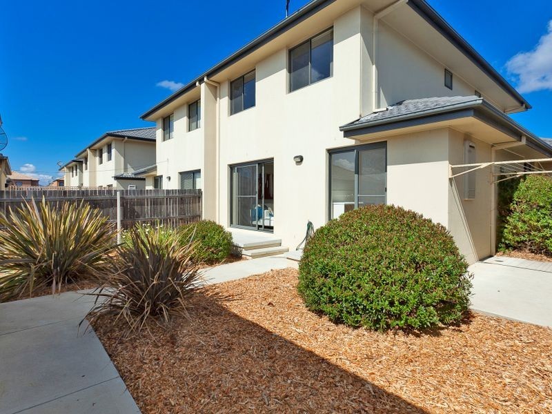 34 Glow Worm Grove, Harrison ACT 2914