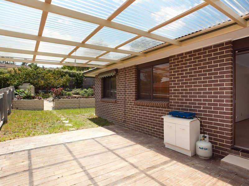 14 Gratton Place, Isaacs ACT 2607
