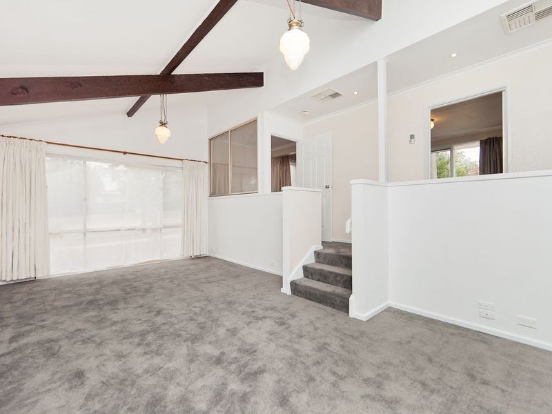26 Summerland Circuit, Kambah ACT 2902