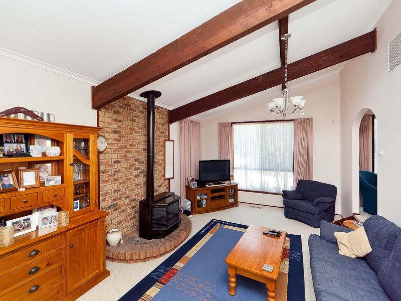 2 McKenna Street, Wanniassa ACT 2903