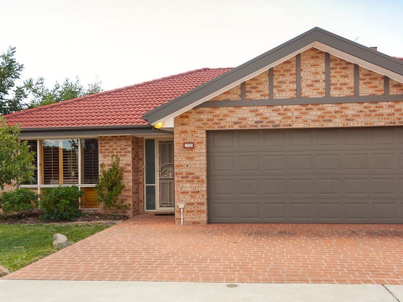 33/67 Barraclough Crescent, Monash ACT 2904