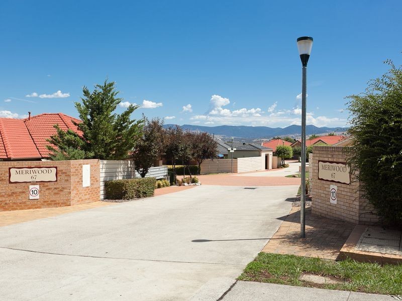 33/67 Barraclough Crescent, Monash ACT 2904