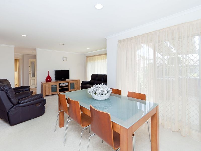 38 Derrington Crescent, Bonython ACT 2905