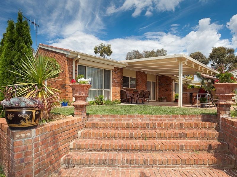 38 Derrington Crescent, Bonython ACT 2905