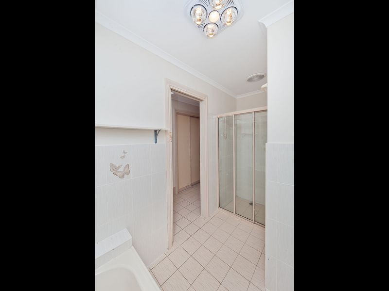 38 Derrington Crescent, Bonython ACT 2905