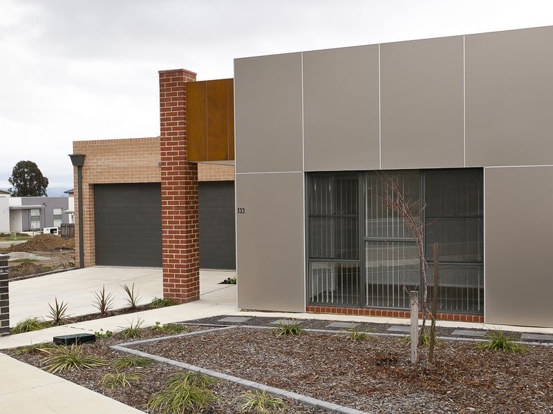 133 Amy Ackman Street, Forde ACT 2914
