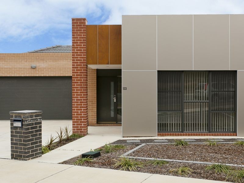 133 Amy Ackman Street, Forde ACT 2914