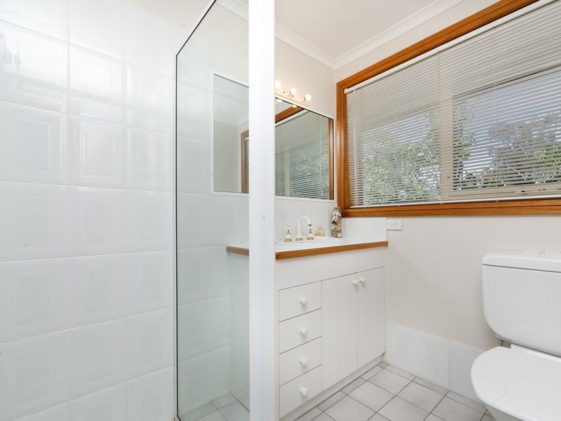 25 Sparkes Close, Fadden ACT 2904