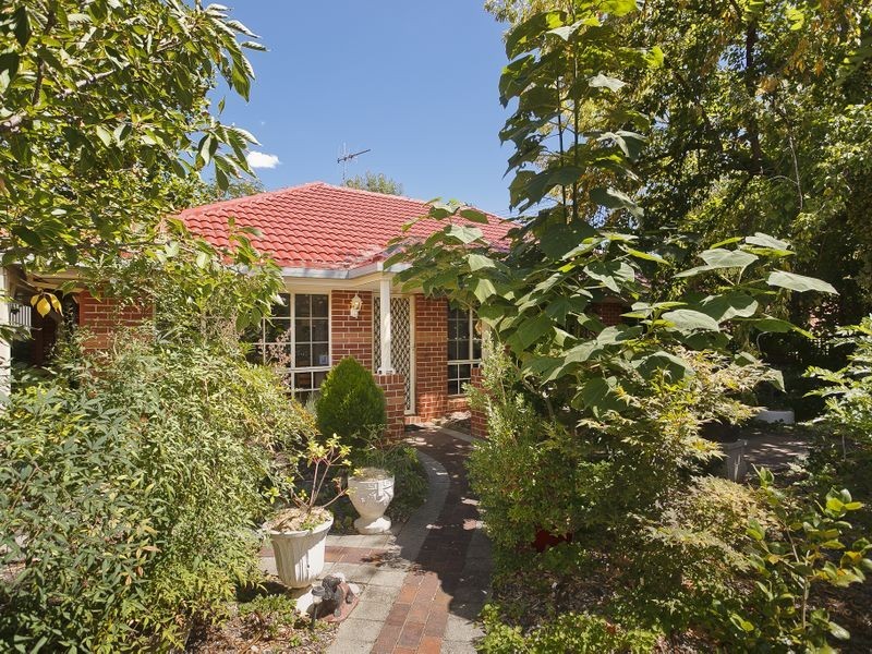 11A Hamilton Row, Yarralumla ACT 2600