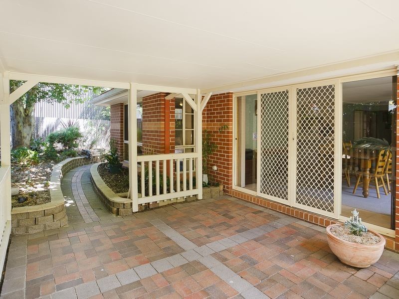 11A Hamilton Row, Yarralumla ACT 2600