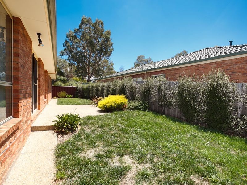 32 Keys Crescent, Wanniassa ACT 2903