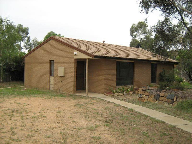 31 Pennington Crescent, Calwell ACT 2905
