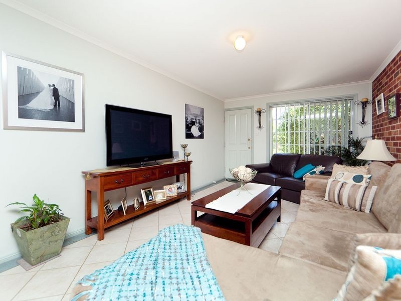 1/9 Telopea Place, Queanbeyan NSW 2620