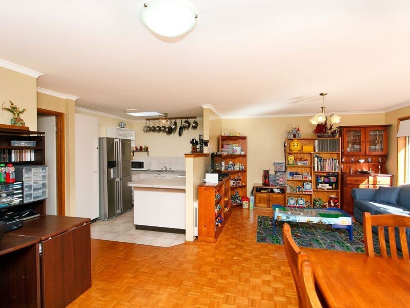 11 McLuckie Crescent, Banks ACT 2906