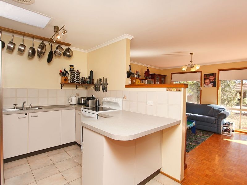 11 McLuckie Crescent, Banks ACT 2906