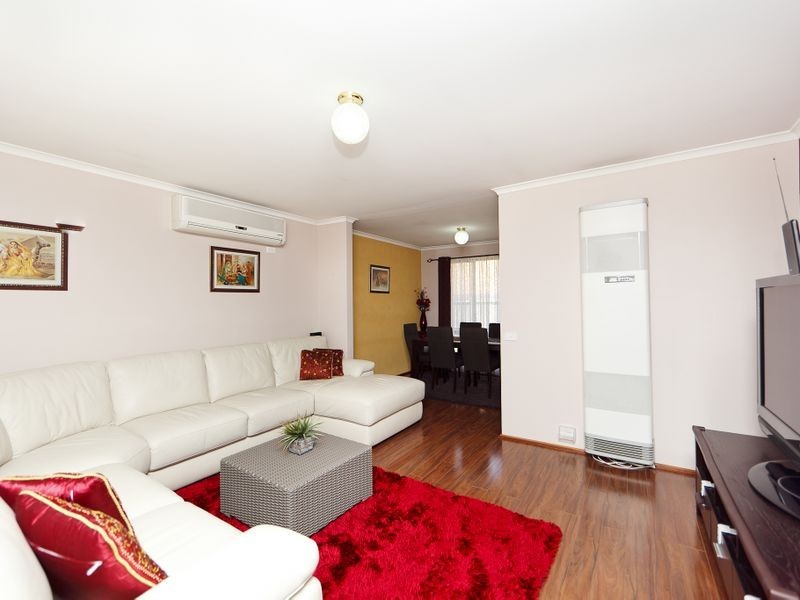 74 Cromwell Circuit, Isabella Plains ACT 2905