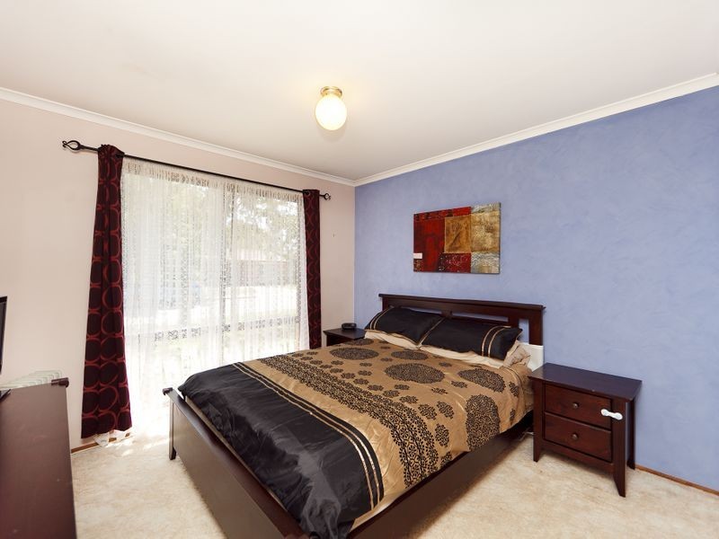 74 Cromwell Circuit, Isabella Plains ACT 2905