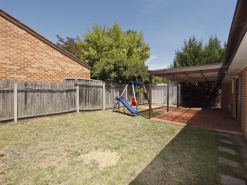 74 Cromwell Circuit, Isabella Plains ACT 2905