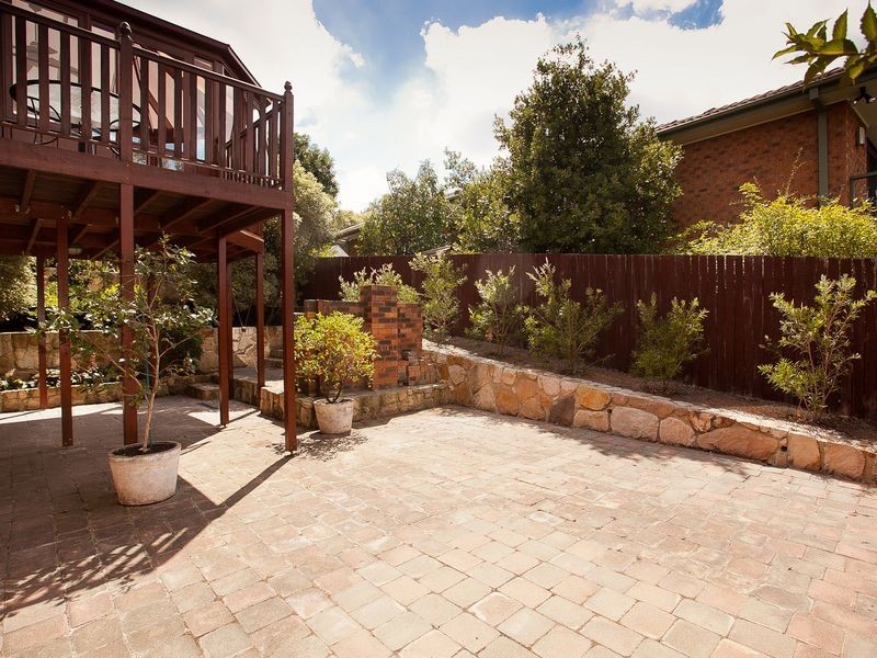 12 Maughan Crescent, Fadden ACT 2904