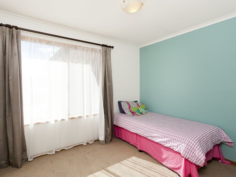69 Beattie Crescent, Chisholm ACT 2905