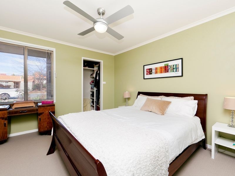 7 Robin Place, Gordon ACT 2906