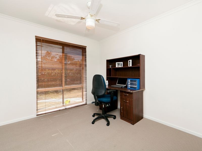 7 Robin Place, Gordon ACT 2906