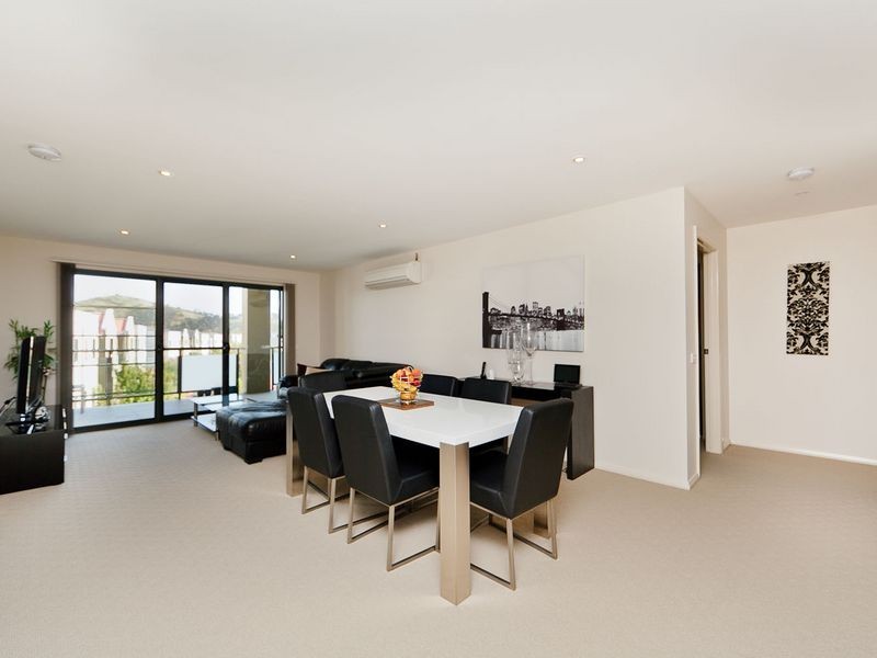 11/1 Cowlishaw Street, Greenway ACT 2900