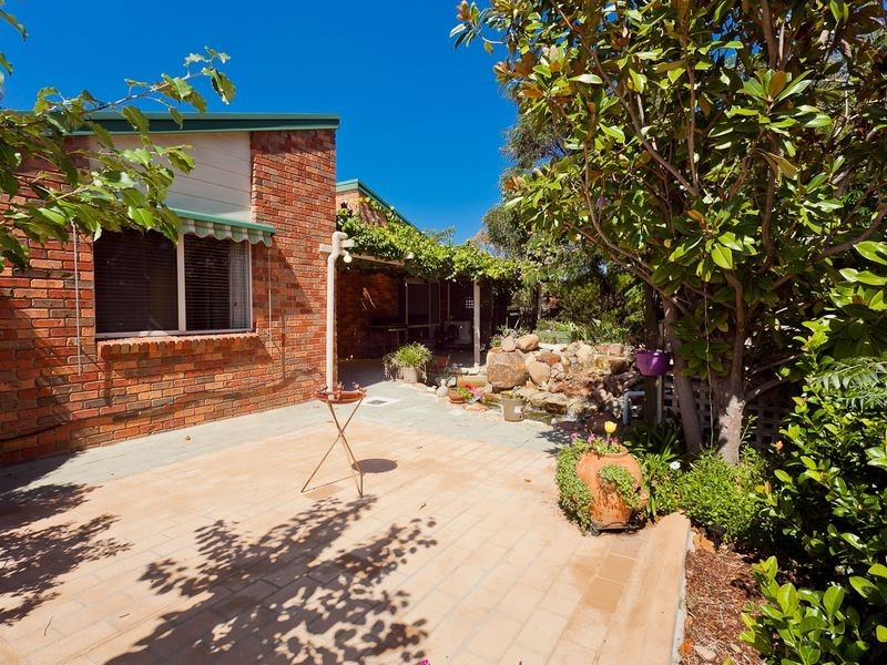 6 Ford Place, Gordon ACT 2906