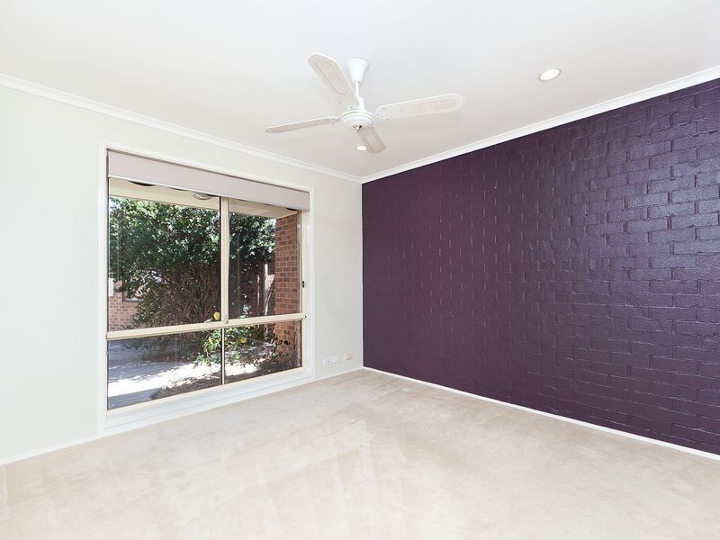 15/3 Riddle Place, Gordon ACT 2906