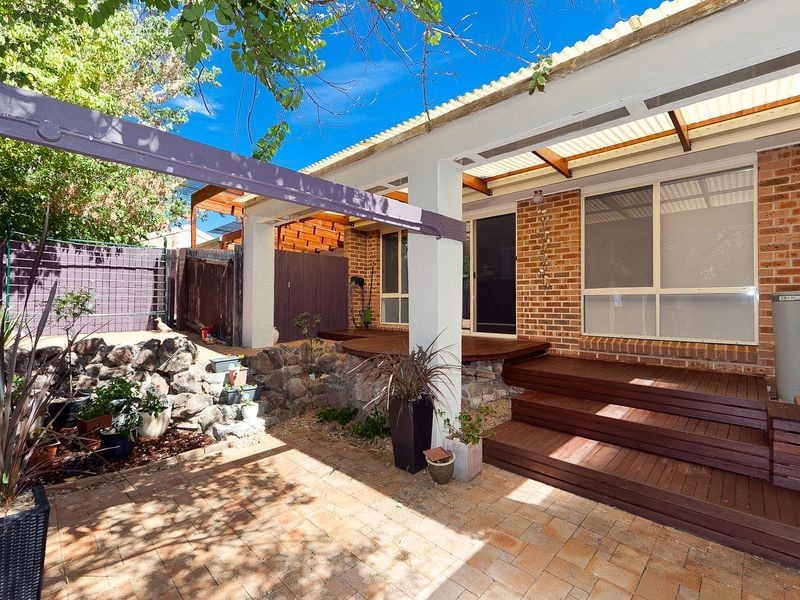 15/3 Riddle Place, Gordon ACT 2906