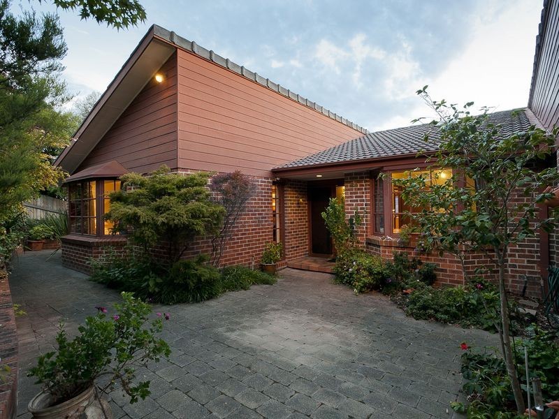 34 Appel Crescent, Fadden ACT 2904